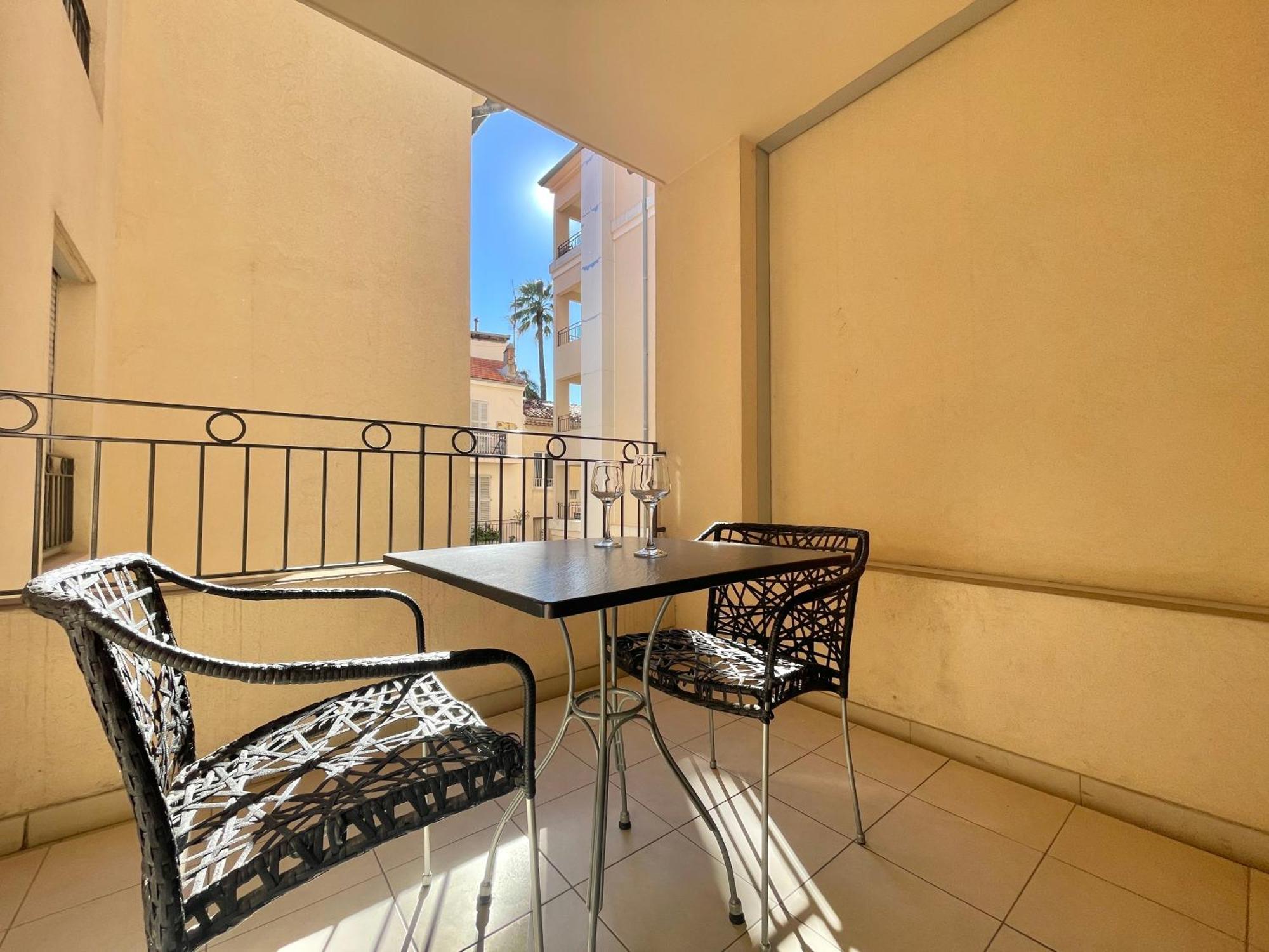 Le Vieux Port Apartments Cannes Ngoại thất bức ảnh